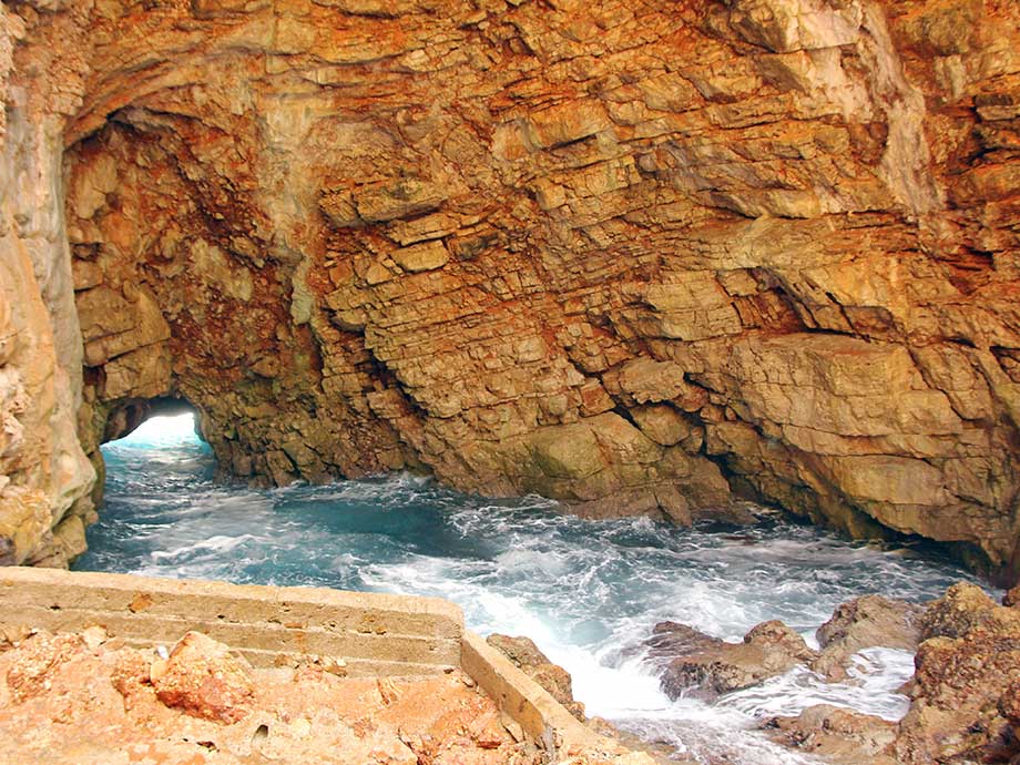 "Odysseus-Höhle" in der Nähe von Babino Polje